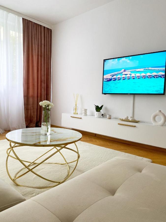 Timisoara Central Apartament Apartment Luaran gambar
